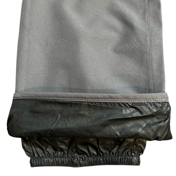 Volcom Freakin Snow Chino - Picture 11 of 16